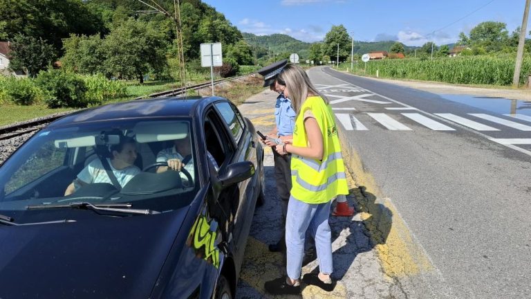 U Blatni realizovana kampanja „Lako je brzinu smanjiti“