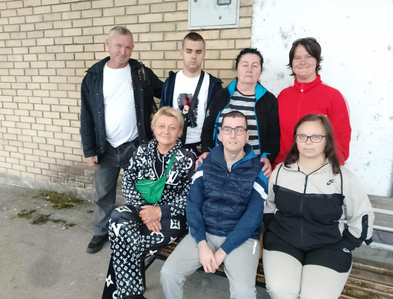 Članovi “Iskre” otputovali u Bečiće