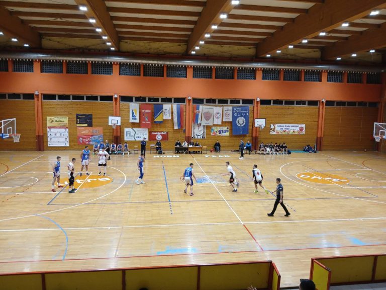 Radnik BN Basket slavio u derbiju protiv Slobode 73