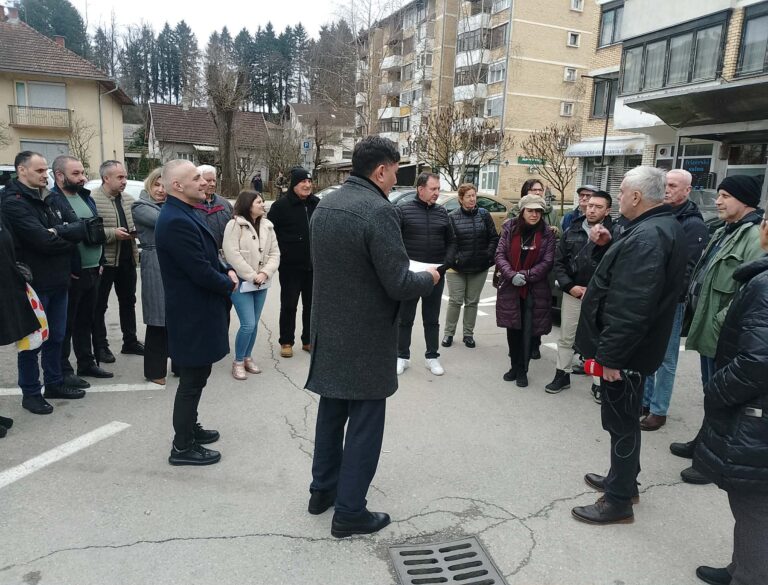 Stanari upoznati sa izvršnim postupkom za parcelu u Vidovdanskoj ulici
