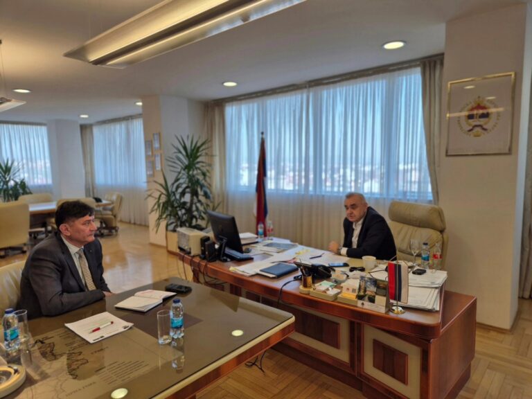 Sastanak u Vladi RS o pokretanju strateških projekata
