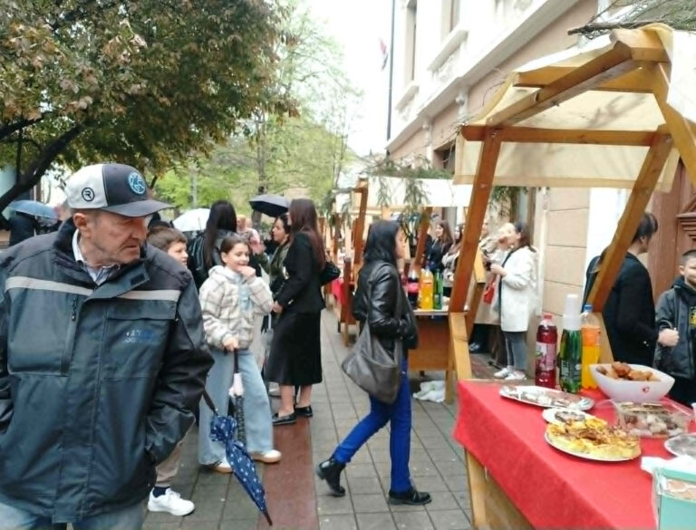 Za posluženje pripremljena tradicionalna jela