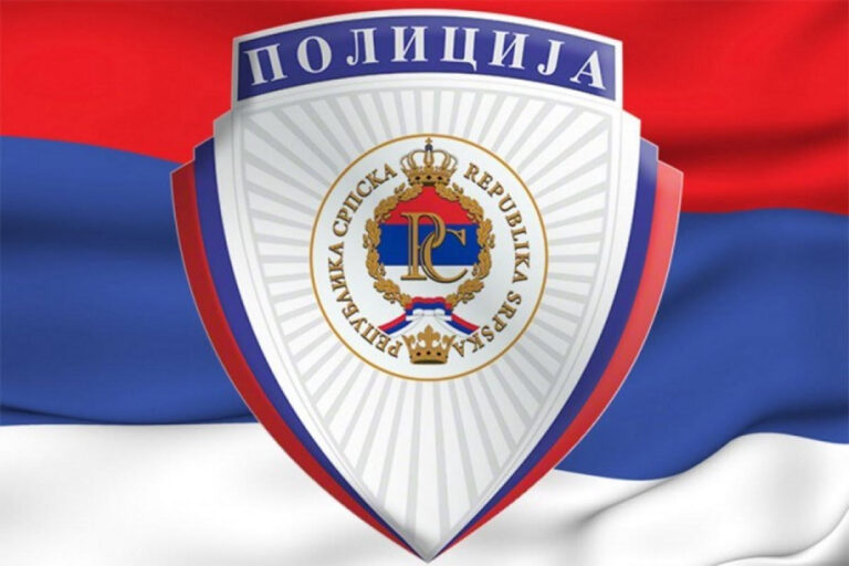 Smrtno stradao vozač traktora