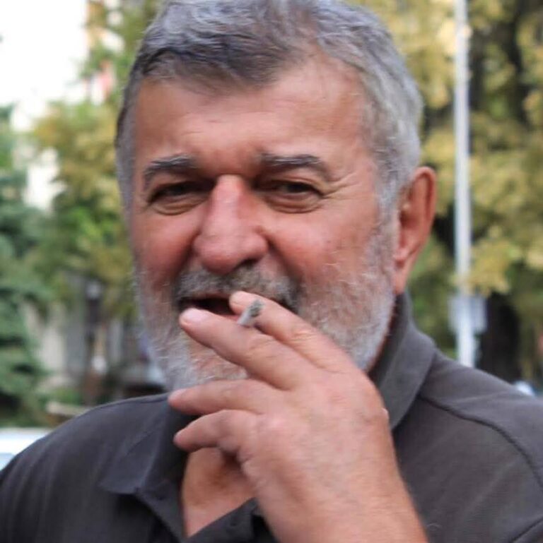 In memoriam : Preminuo akademski slikar Mladen Karan