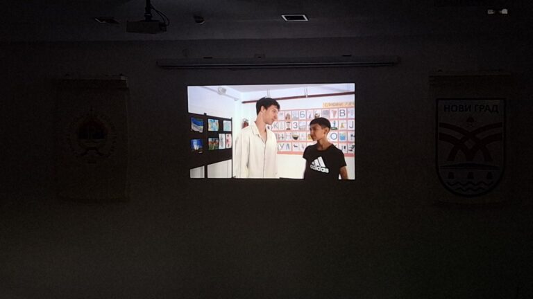 Premijerno prikazan film „Stručnjaci za ljubav“: Mladi Novljani još jednom pokazali talenat i kreativnost
